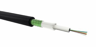 Câble Fibre Optique OM2 50/125 6 / 24 Brins Armé